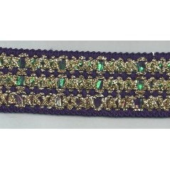 Pasamanería ancha con bordados metalizados