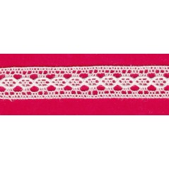 Puntilla de hilo blanco 7C