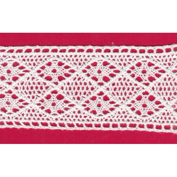 Puntilla de hilo blanco 23B