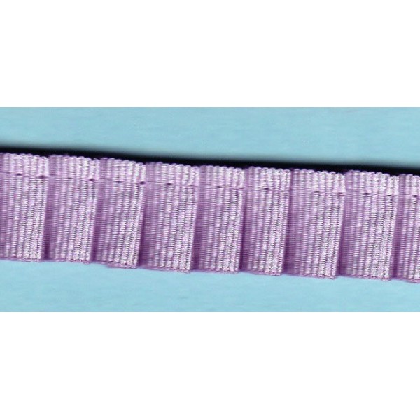 Remate de gross grain plisado