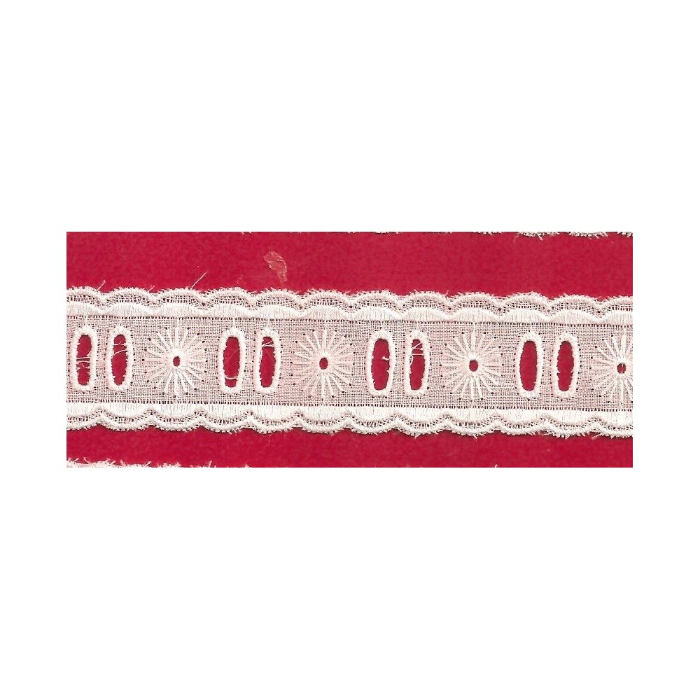 Pasacintas de tira bordada blanca Ref.19E
