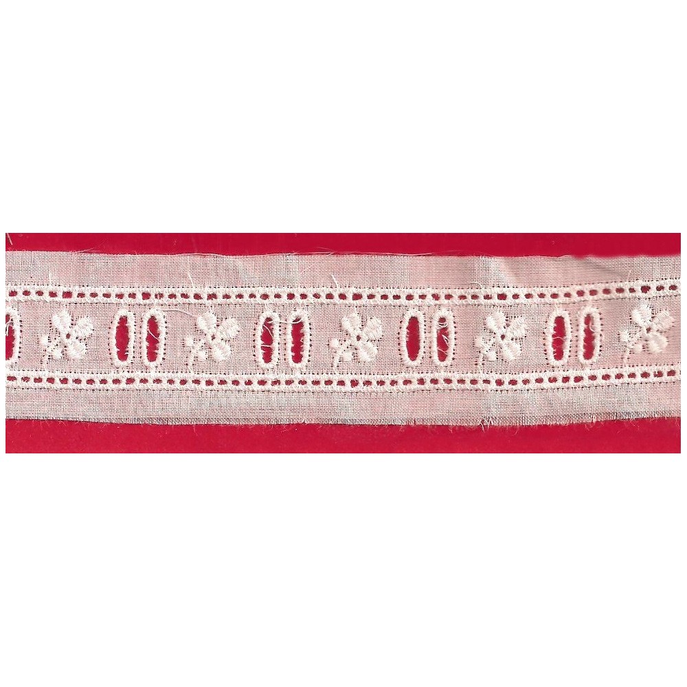 Pasacintas de tira bordada blanca Ref.28