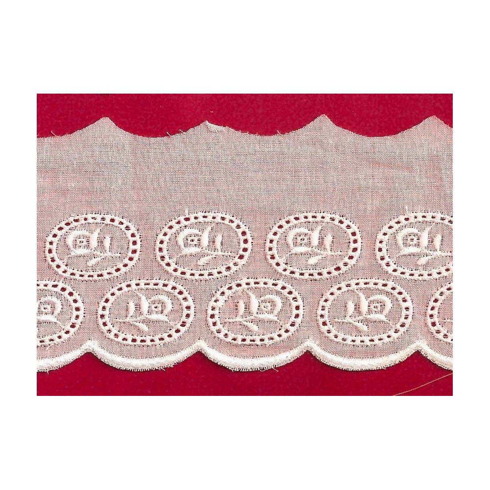 Puntilla de tira bordada blanca Ref.30H