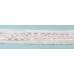 Entredós de tira blanca bordada en rosa Ref.4E